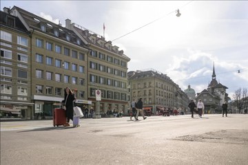 Waisenhausplatz Abtreppung heute © Nightnurse Images AG. Vergrösserte Ansicht