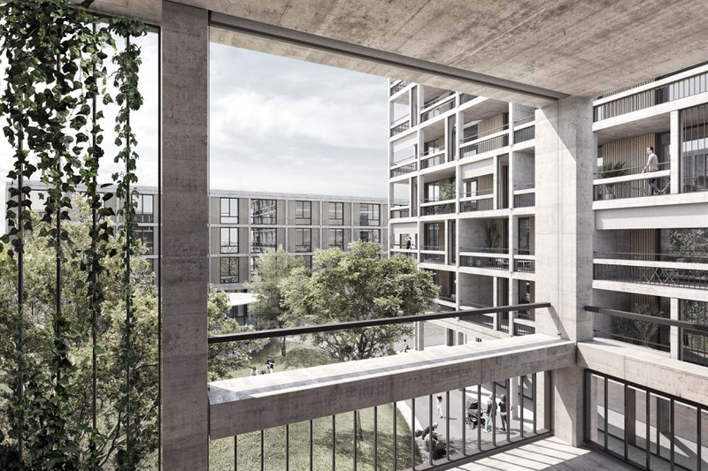 Das Bild zeigt eine Visualisierung der Wohnüberbauung Reichenbachstrasse 118. Von einem Balkon aus geht der Blick in den grünen Siedlungshof. Am rechten Rand und im Hintergrund ist jeweils eines der anderen Gebäude der Überbauung sichtbar.