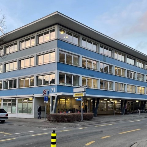 MM Kredit Dachsanierung Schwarztorstrasse