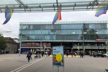 Baldachin Hauptbahnhof Bern. Vergrösserte Ansicht